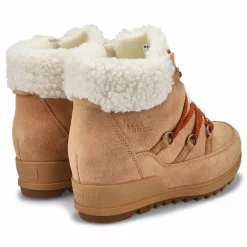 Evie Cozy Lace Women