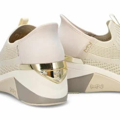 Mark Nason A Wedge Crecent Women