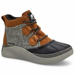 Out 'N About IV Classic Women