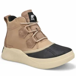 Out N About IV Classic Women