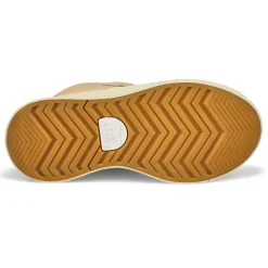 Out N About IV Classic Women